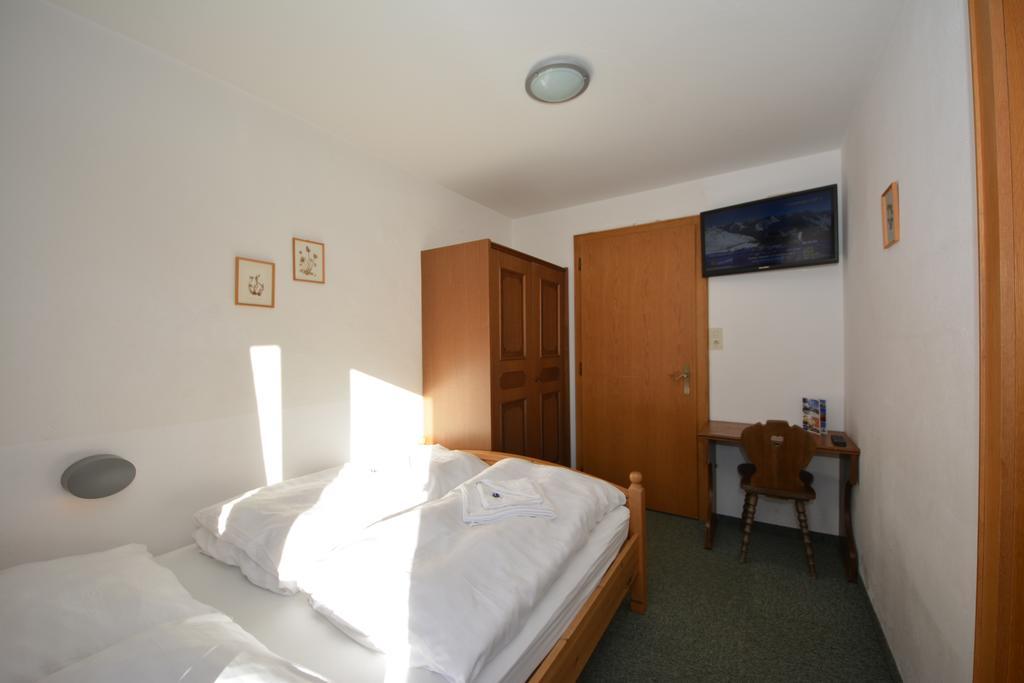 Haus Arnold By Chatel Reizen Sölden Habitación foto